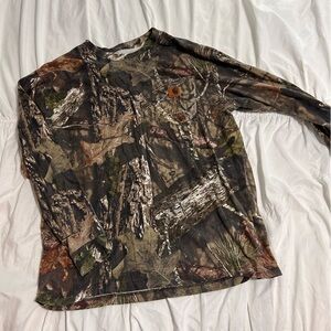 carharrt camo tee